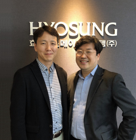 이진석(오른쪽) 효성인포메이션시스템 데이터사업팀장과 김도진 차장   효성인포메이션시스템 제공